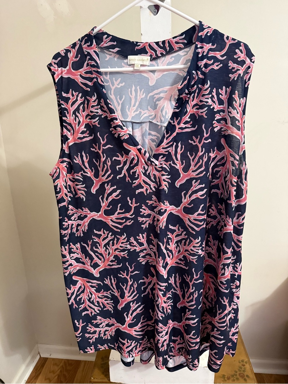 Simply Southern Savannah Coral Beach Reef
Sleeveless Tank Top